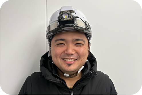 先輩社員の写真